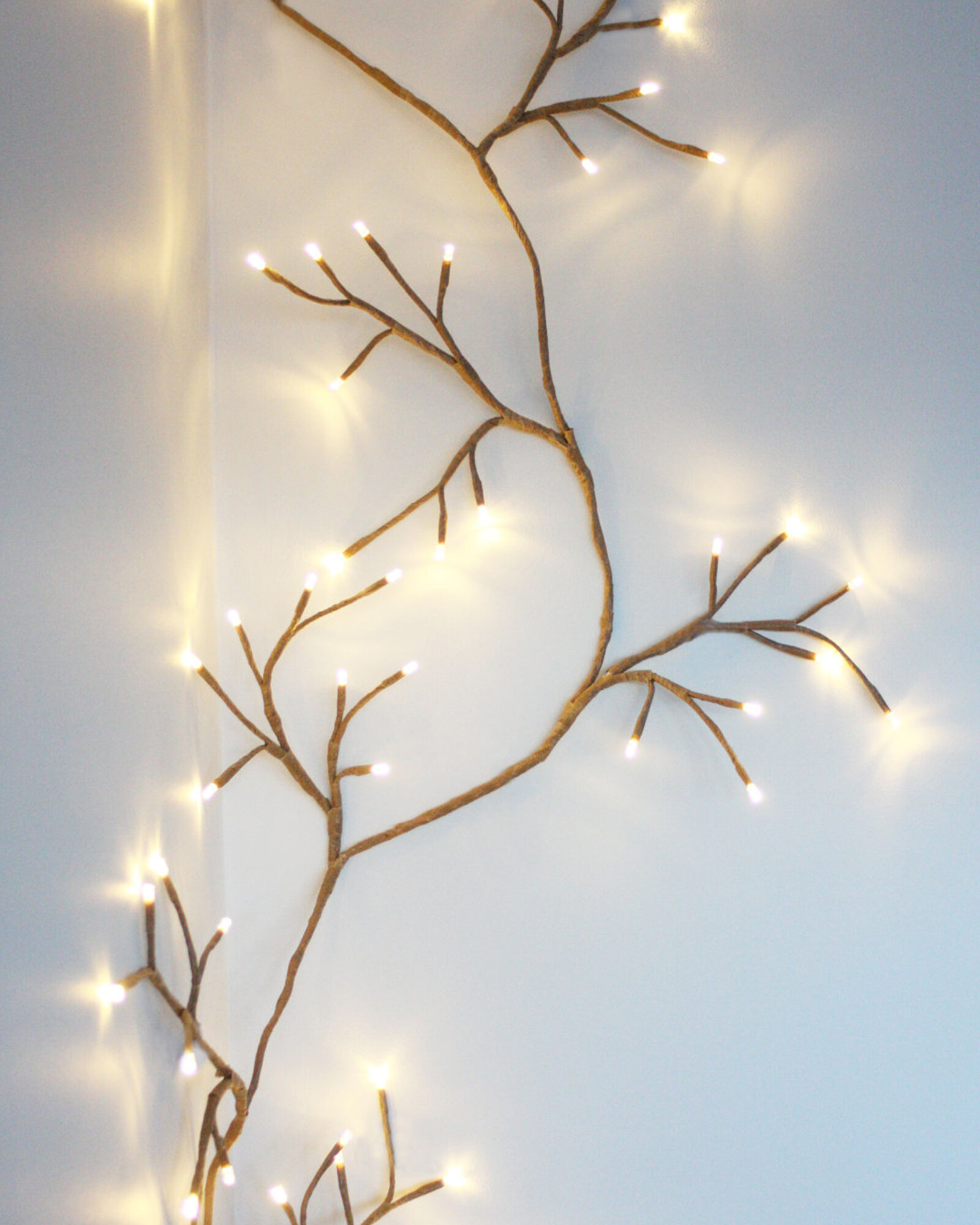 Ivy Brown Solar LED Garden Light