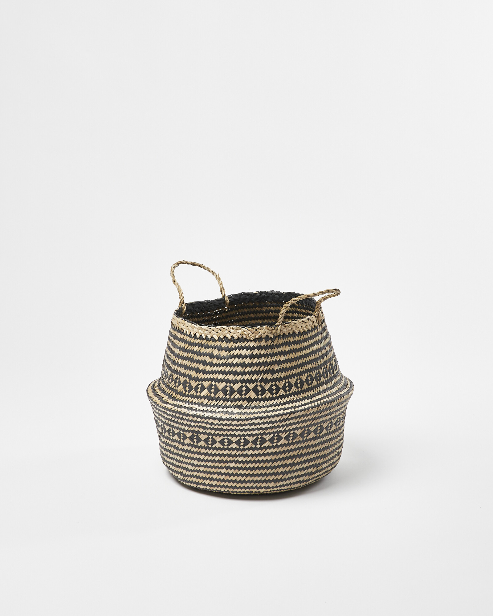Black Patterned Seagrass Basket Oliver Bonas