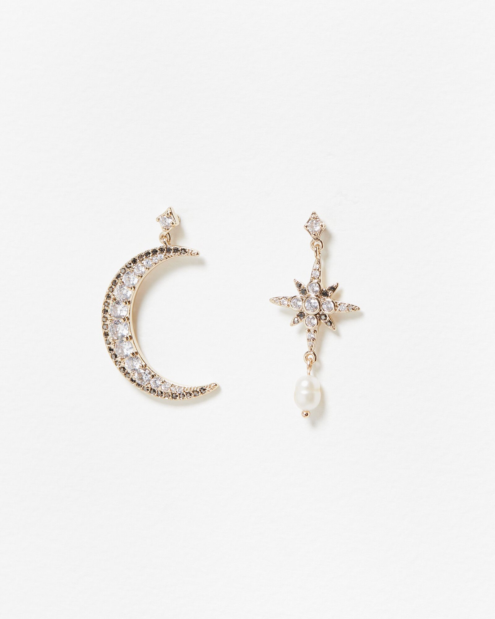 Celeste Mismatch Star & Moon Freshwater Pearl Drop Earrings | Oliver Bonas