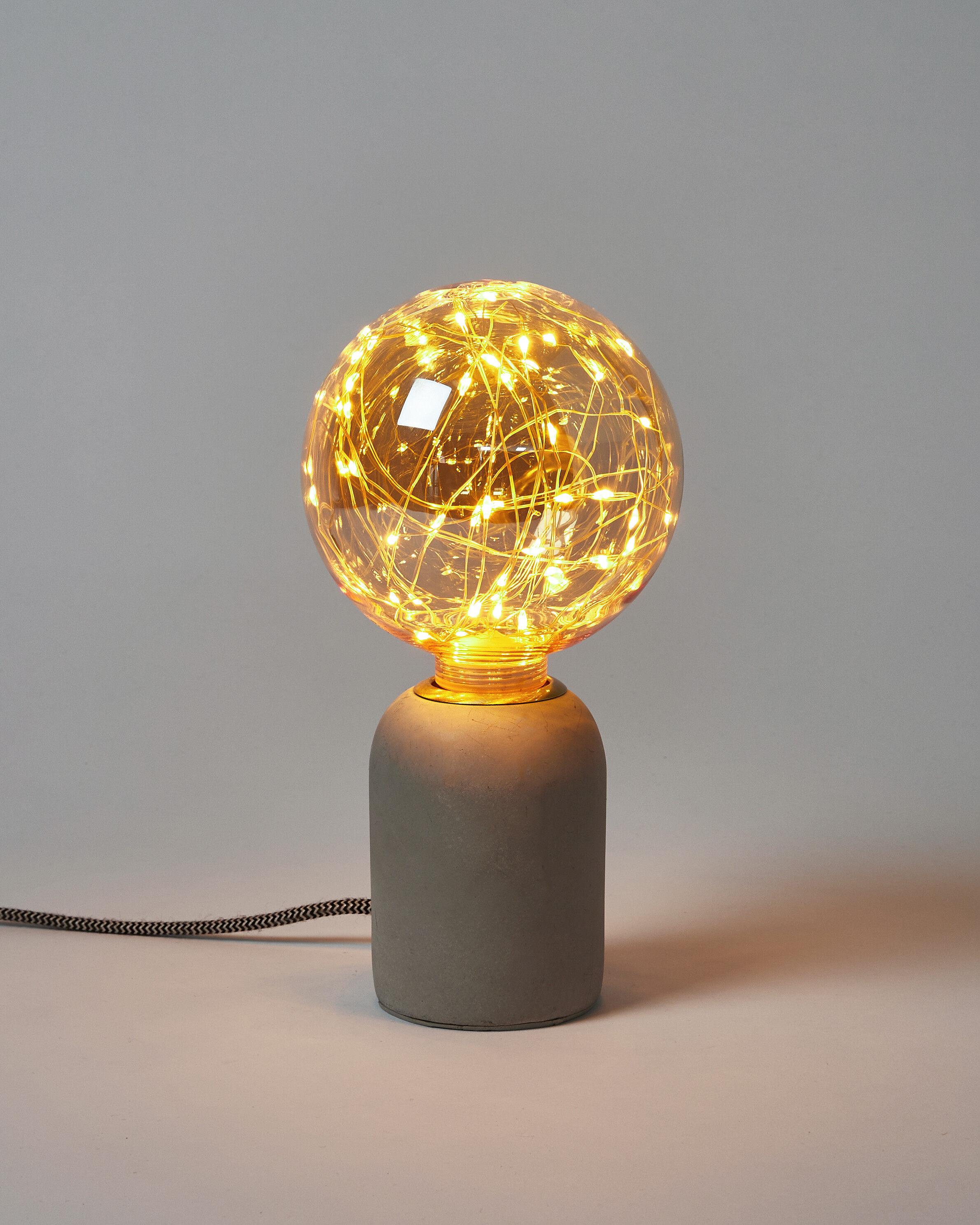 Stars Gold E27 50lm 2W LED Light Bulb