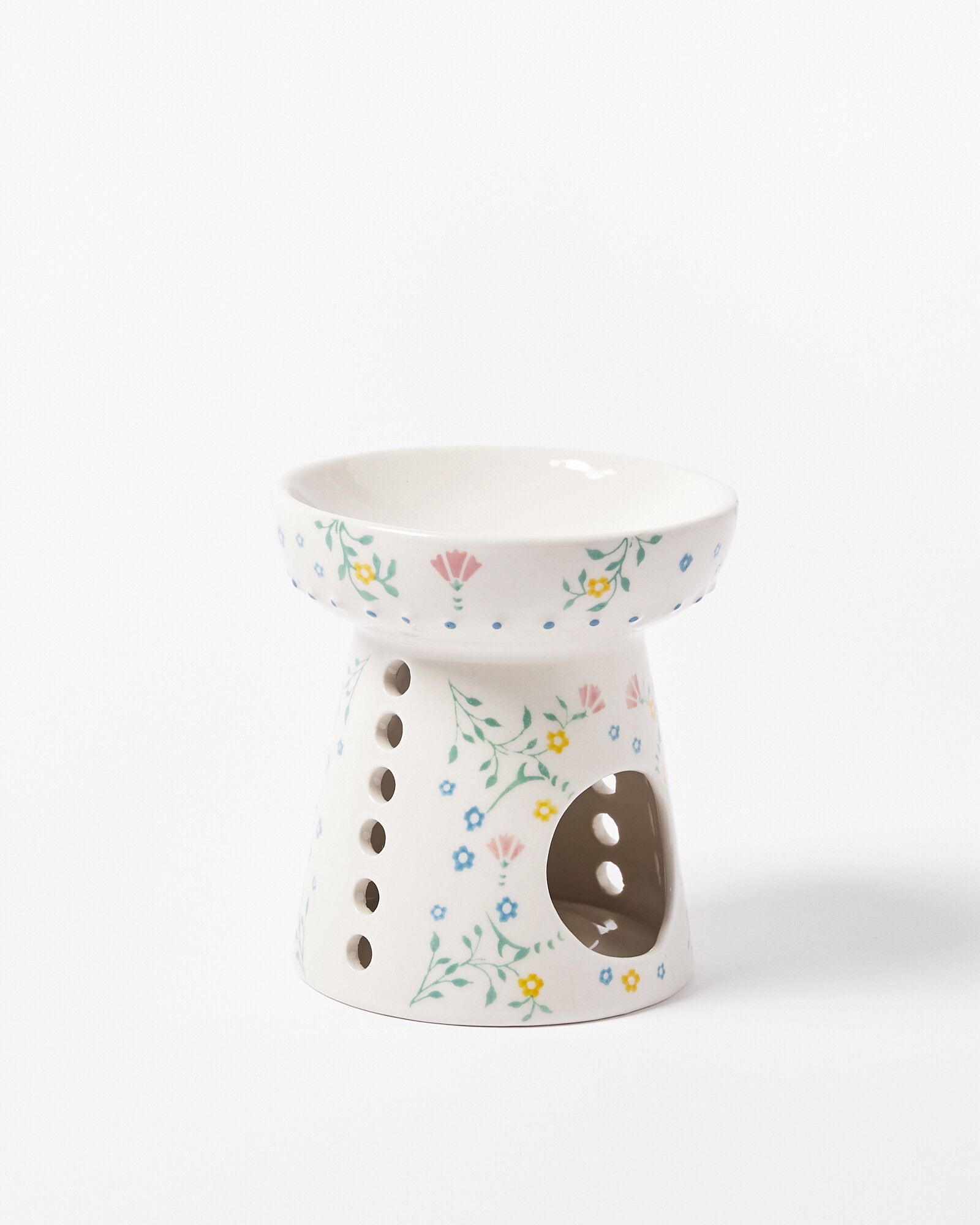 Kalina Floral White Ceramic Oil Burner | Oliver Bonas