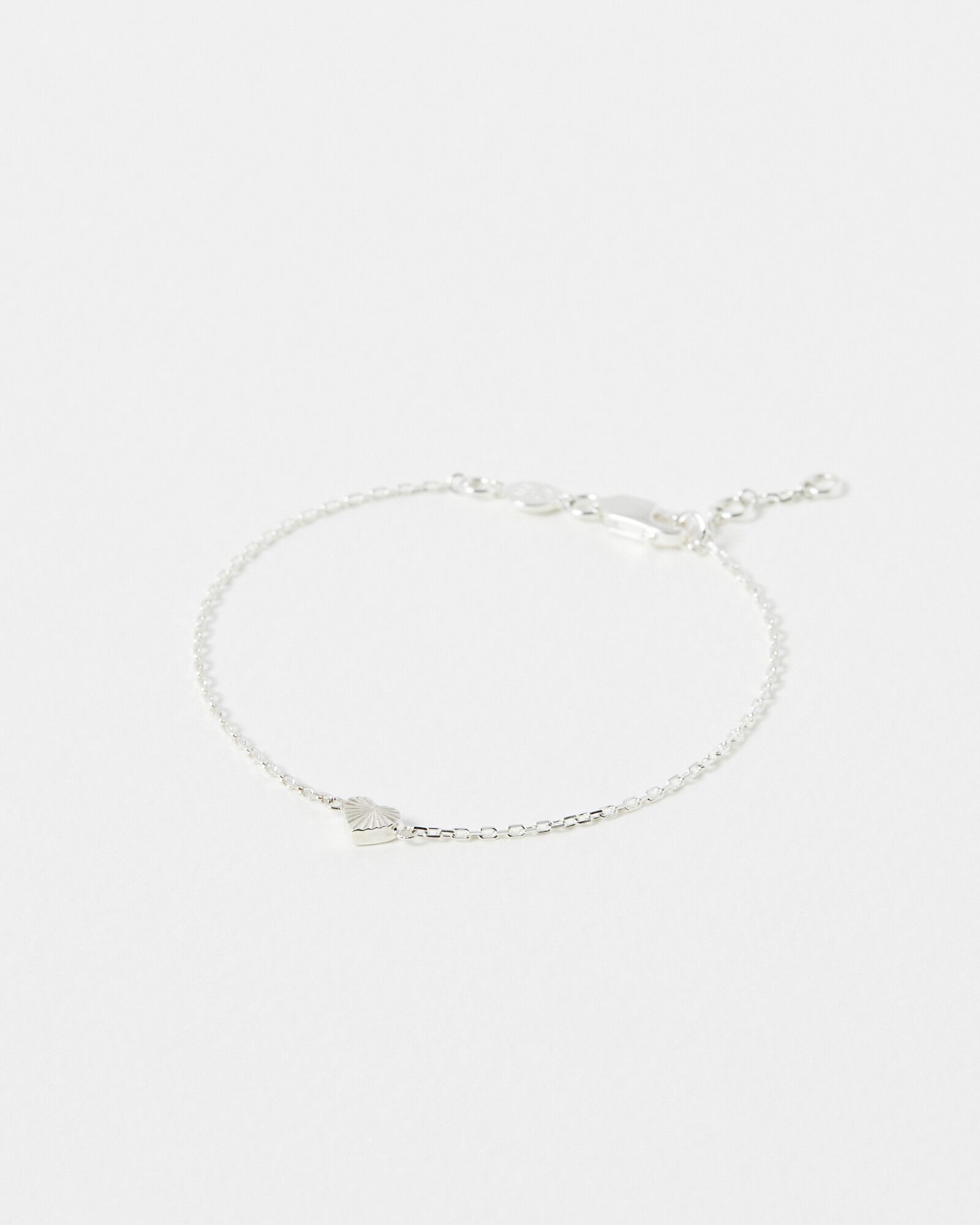 Amy Heart Silver Charm Bracelet | Oliver Bonas