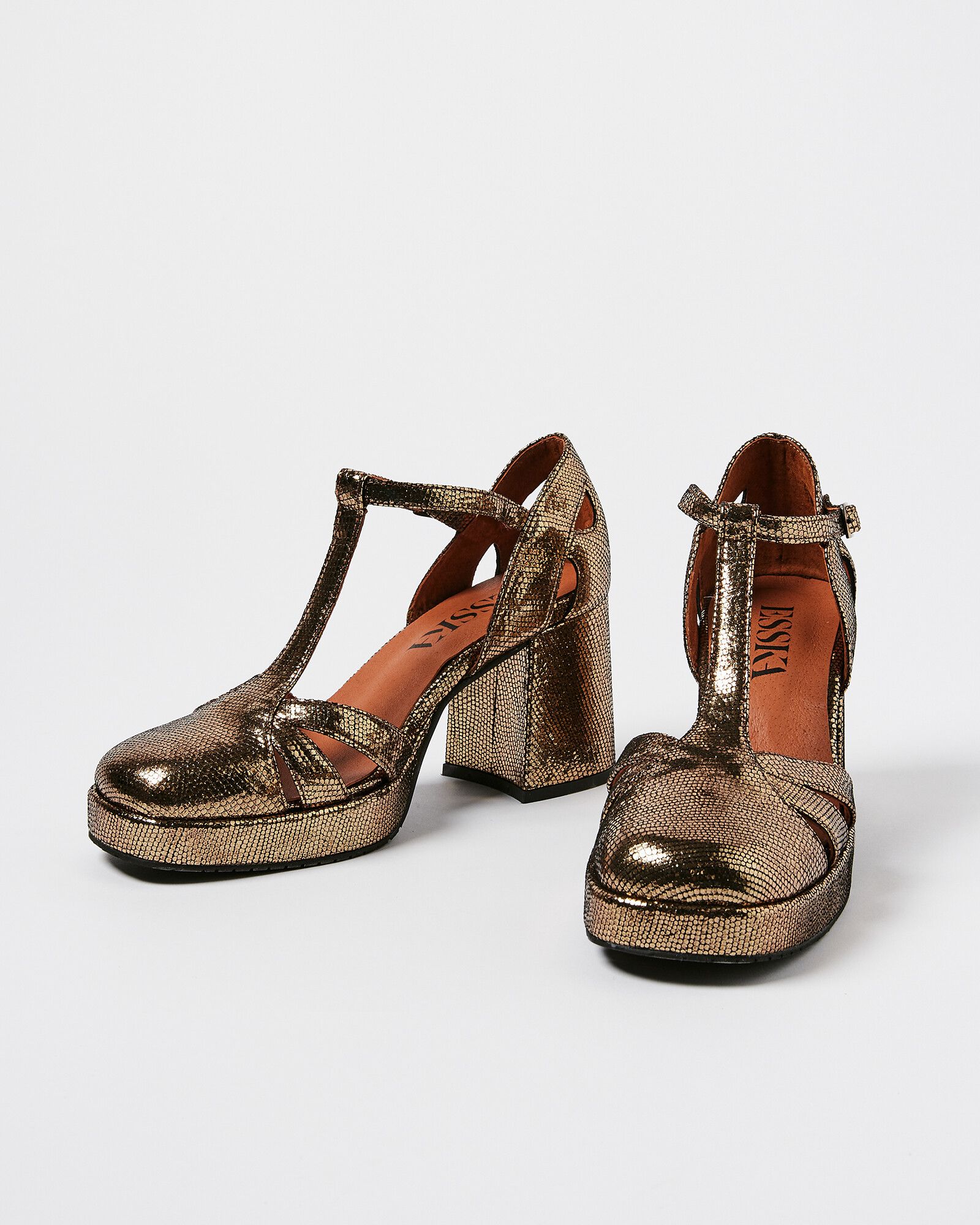 Esska Chaza Onyx Gold Leather Heeled Sandals | Oliver Bonas