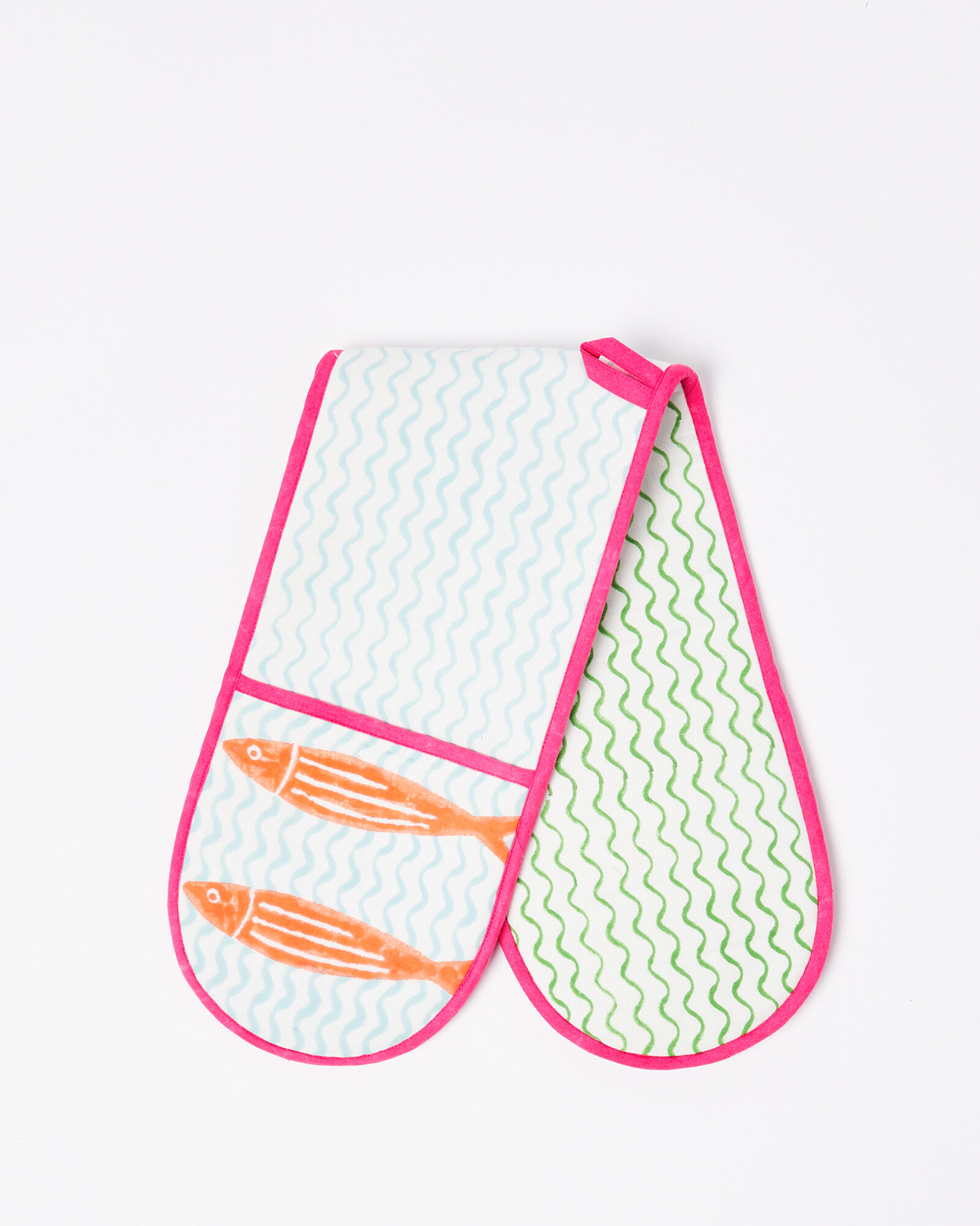 Lumu Block Printed Wavy Fish Oven Gloves Oliver Bonas