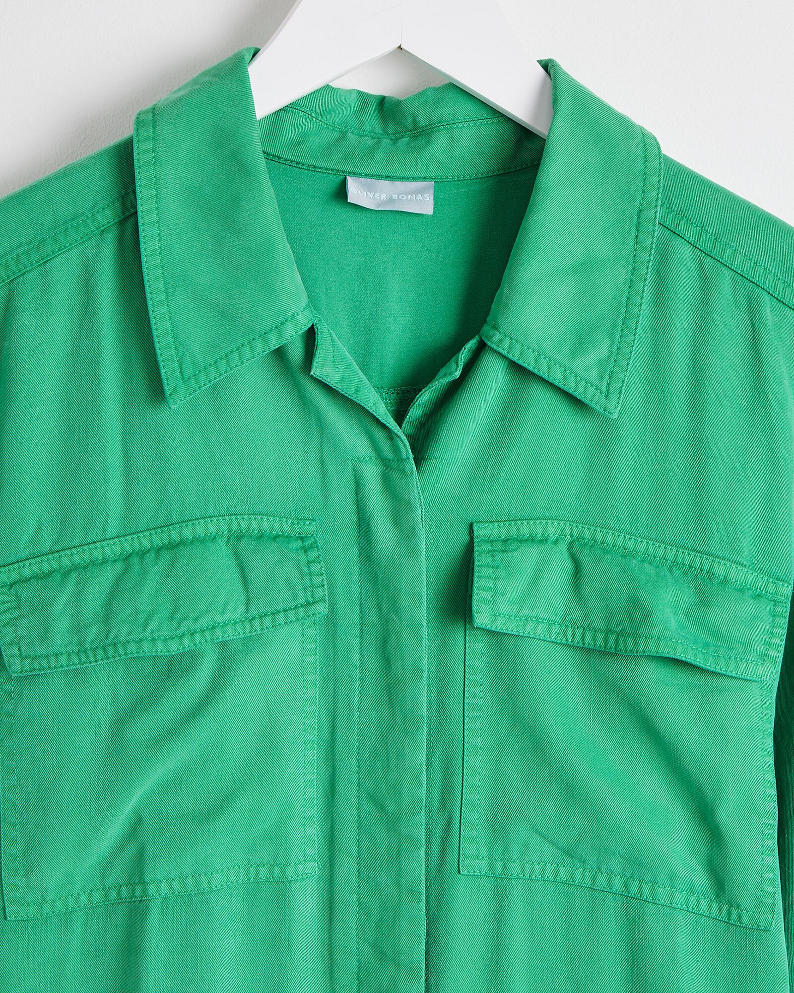 Utility-Style Jumpsuit with Button-Up Front and Wide-Leg Trousers - Green
