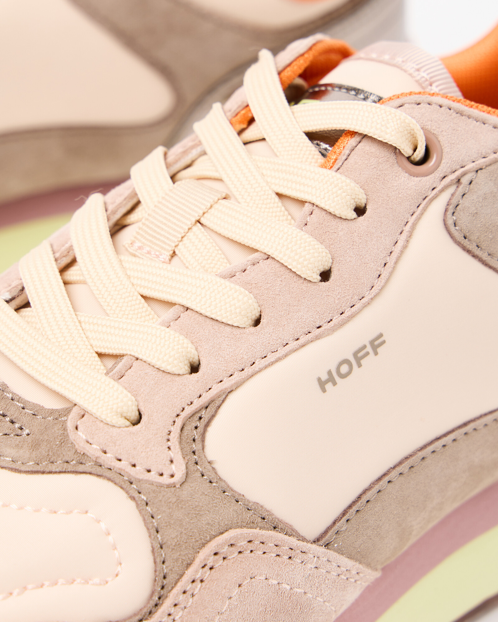 HOFF NEW YORK Nero / Rosa - Scarpe Sneakers basse Donna 94,00