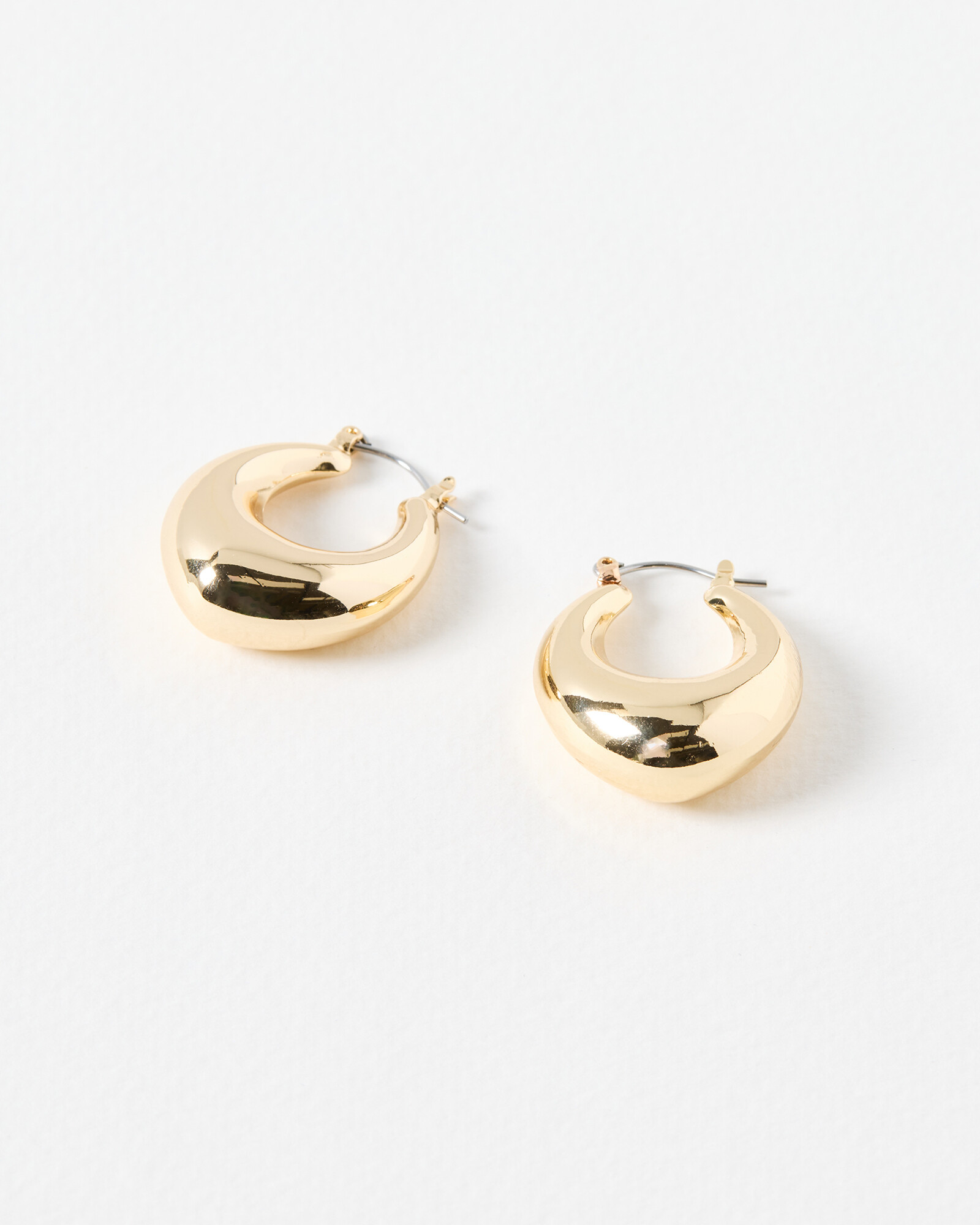 Cynthia Chunky Oval Gold Tone Hoop Earrings