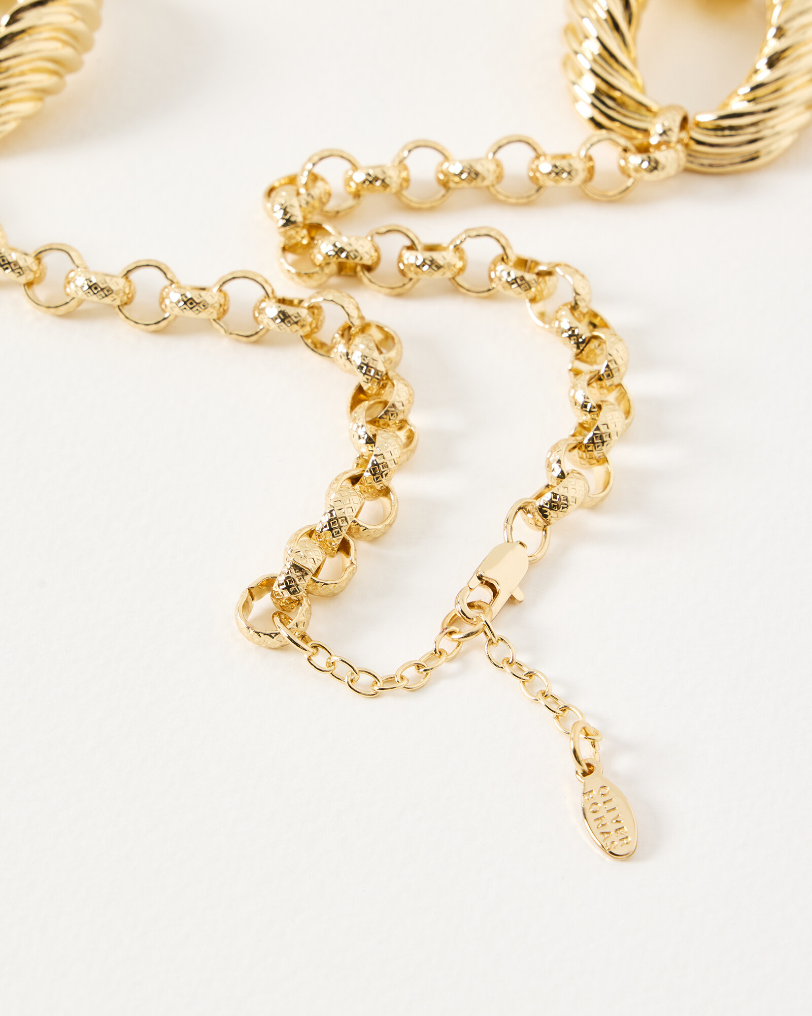 Delorie Twisted Large Oval Loops Collar Necklace Oliver Bonas