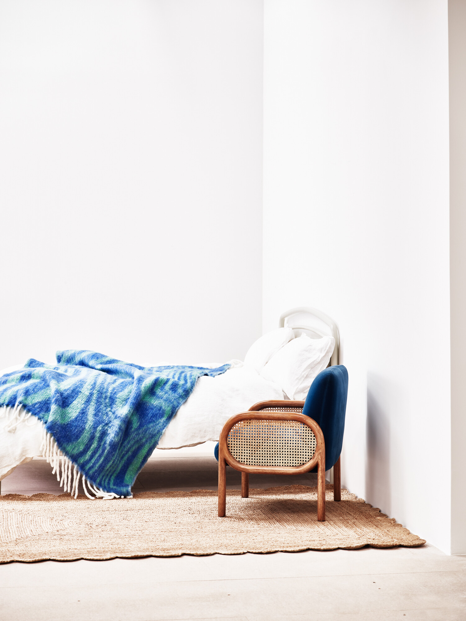 Oliver bonas blanket hotsell