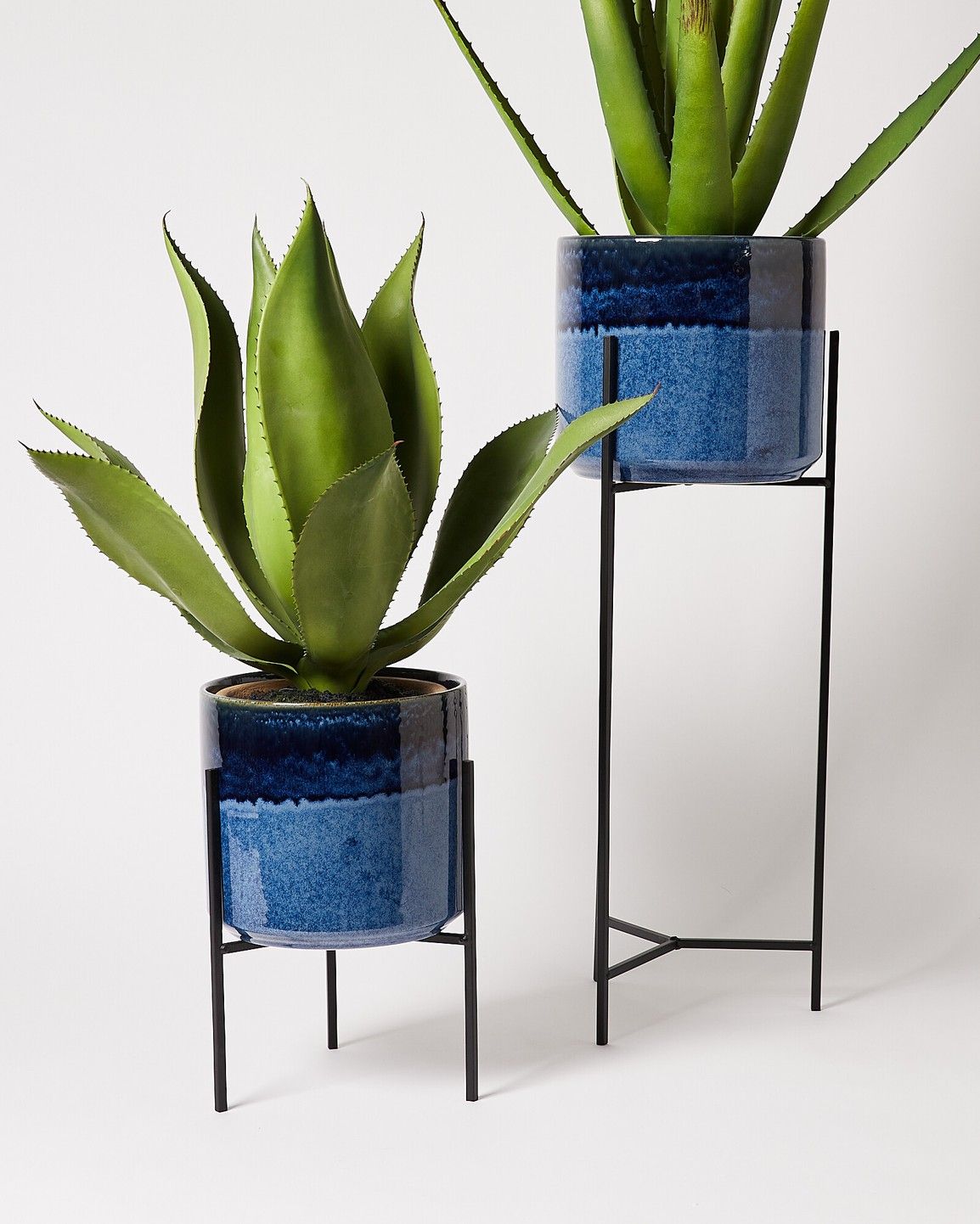 oliverbonas.com | Abuo Blue Ceramic Plant Pot & Stand Tall