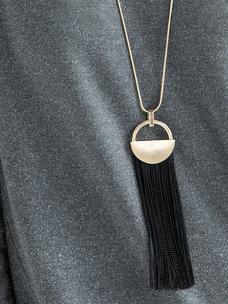 Circle \u0026 Black Chain Long Pendant 