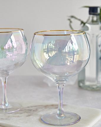 gin glasses