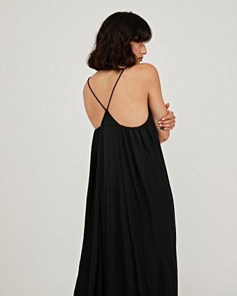 black flowing maxi dress