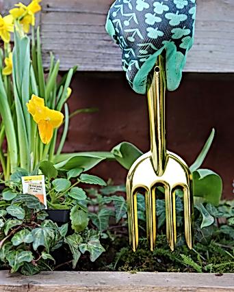 Kikkerland Gold Garden Fork Trowel Set Of Two Oliver Bonas