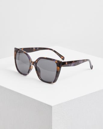 Angled Tortoiseshell \u0026 Pink Mixed Cat 