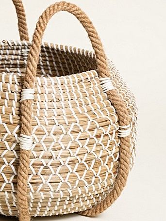 Round Woven Seagrass Storage Basket | Oliver Bonas