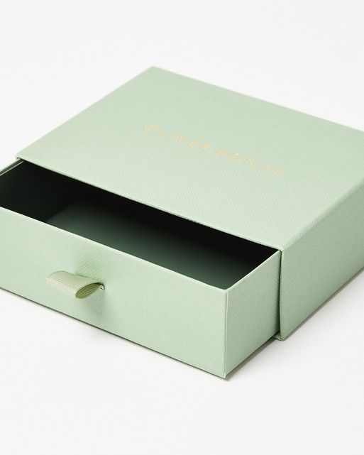 Wrap It Yourself Green Gift Box Medium | Oliver Bonas