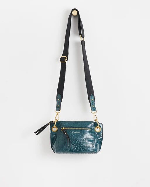 Small Crossbody Bag Emerald Green, Vintage Leather Bag, Belt Bag, Shoulder  Bags, Gift for Her,leather Bag Women - Etsy | Leather bag women, Leather,  Monogrammed leather bag