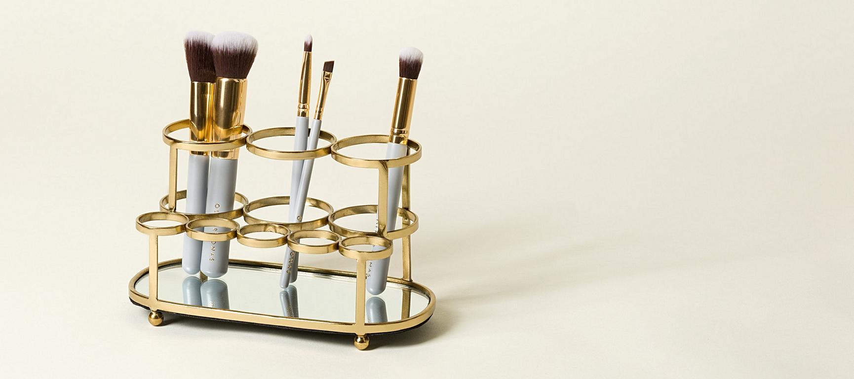 Mirror Base Gold Metal Makeup Brush & Lipstick Holder Oliver Bonas IE