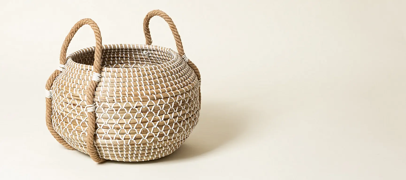 Round Woven Seagrass Storage Basket Oliver Bonas