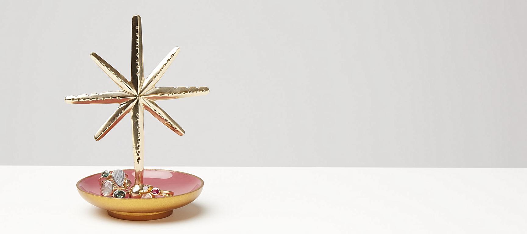 Pink Star Ring & Earring Stand  Oliver Bonas