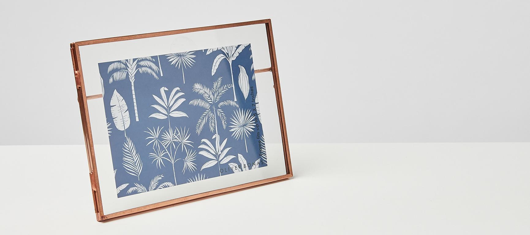 Rose Gold Standing Landscape Photo Frame 5x7" Oliver Bonas