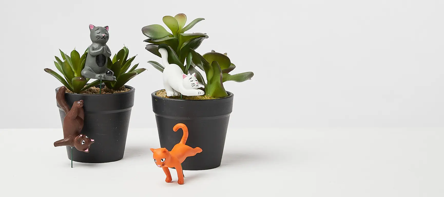 Yoga Cats Mini Plant Pot Figures Oliver Bonas