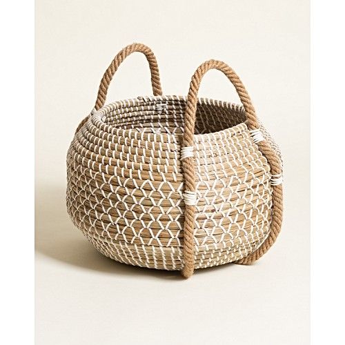Round Woven Seagrass Storage Basket | Oliver Bonas
