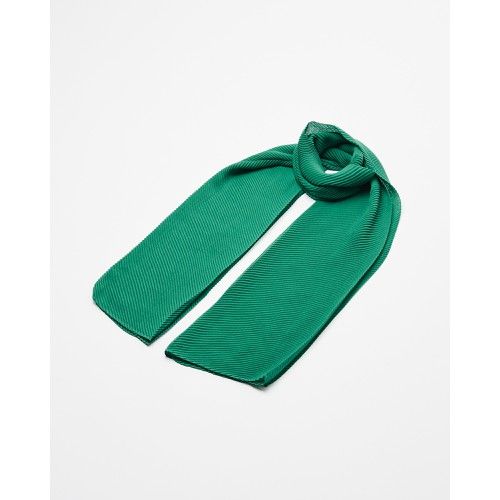 Soft Pleated Green Scarf | Oliver Bonas