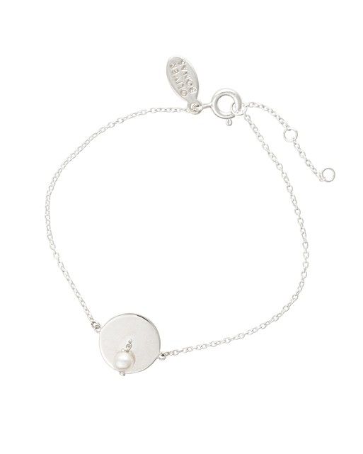 Tahminara Pearl Disc Silver Bracelet | Oliver Bonas